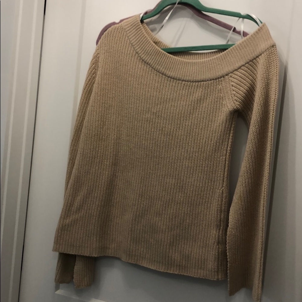 Lulus Off Shoulder Sweater Sz M